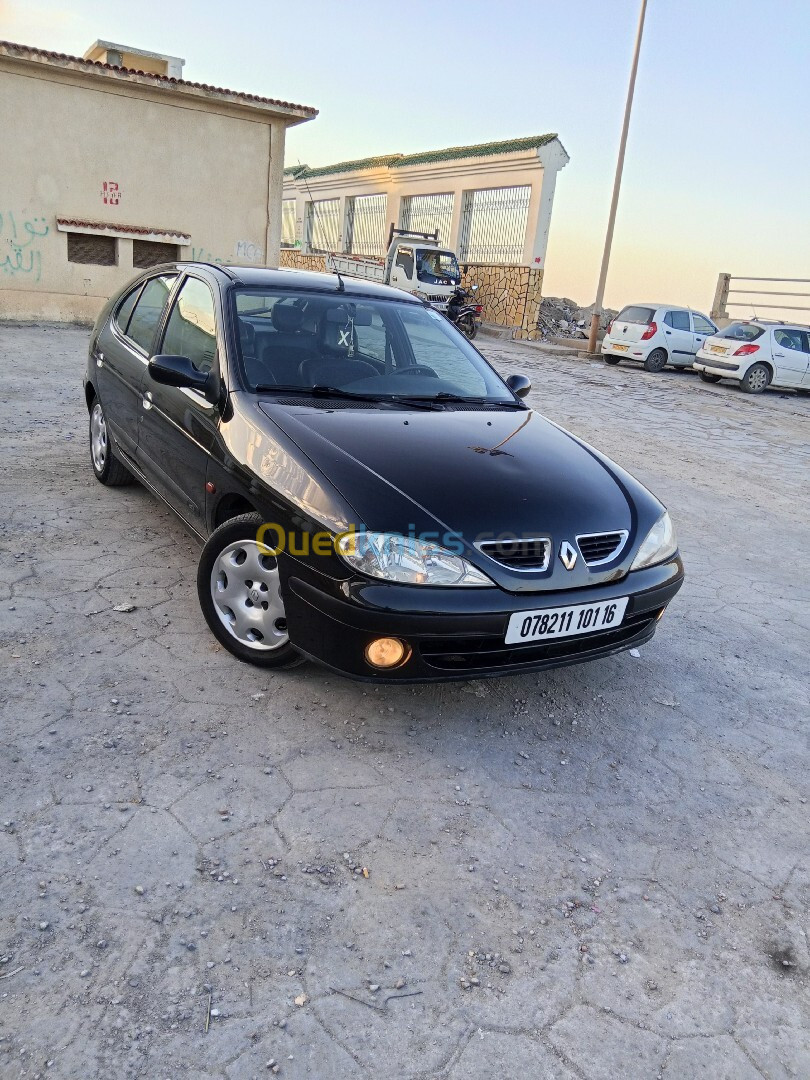 Renault Megane 1 2001 i blue