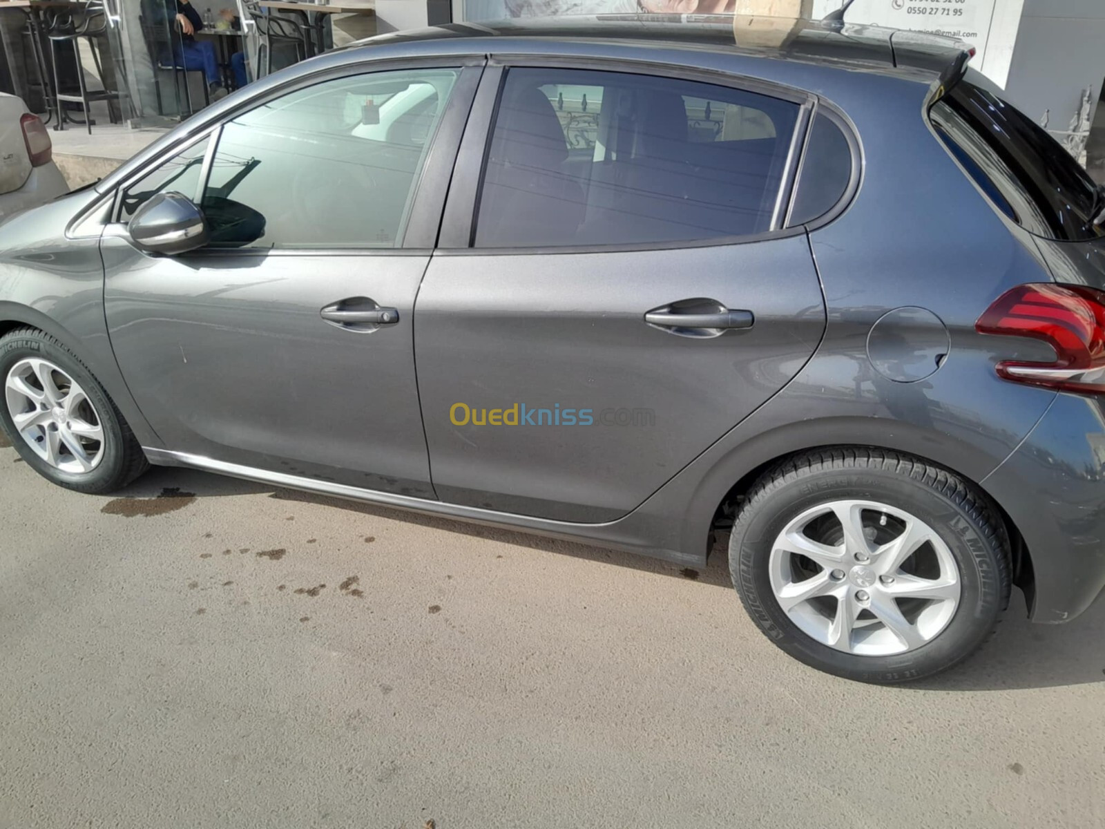 Peugeot 208 2016 Allure