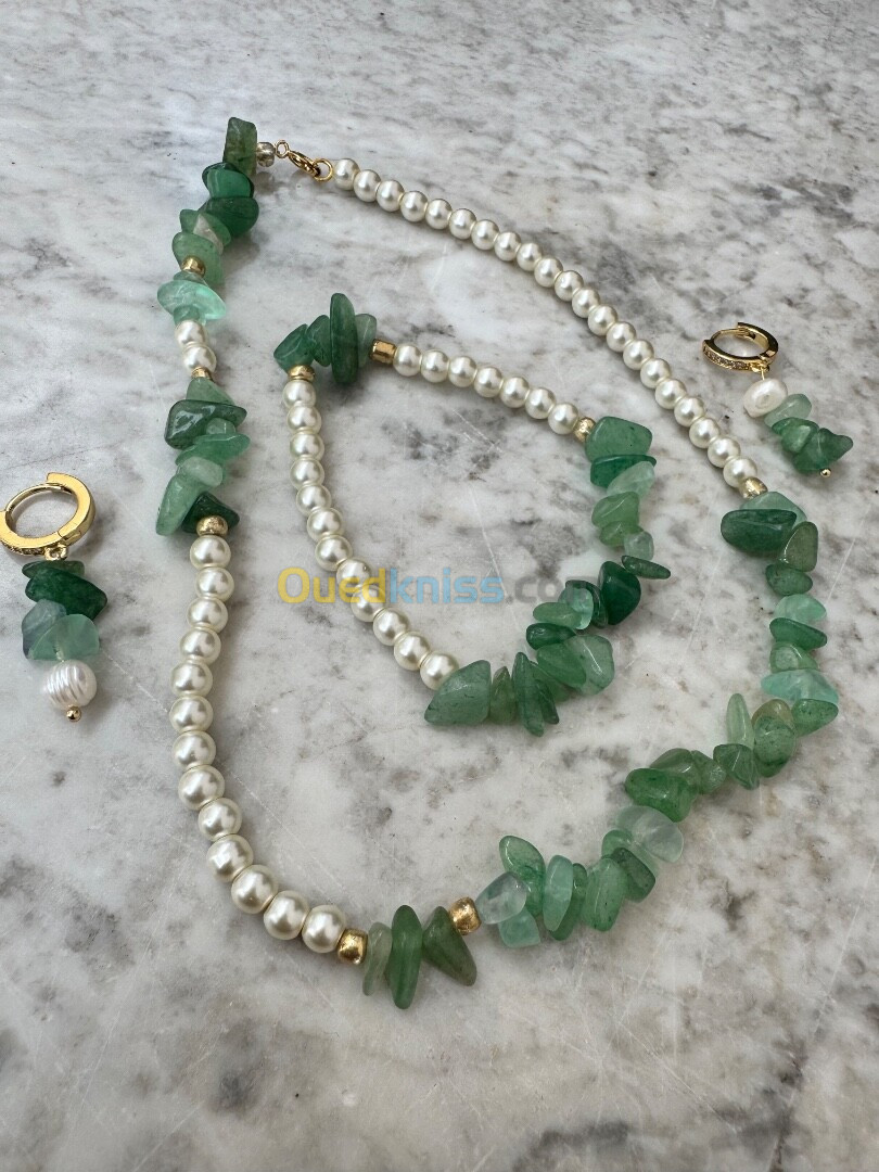 Collier / bracelet / bagues / porte clé en pierre semi précieuse 