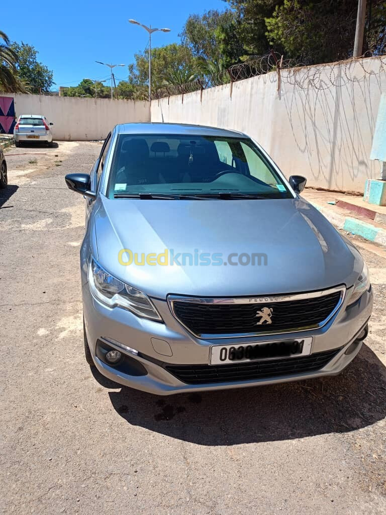 Peugeot 301 2023 Purtech 1 point 2