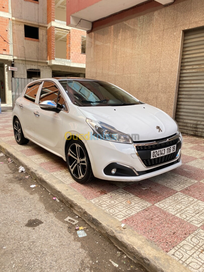 Peugeot 208 2016 Allure Facelift