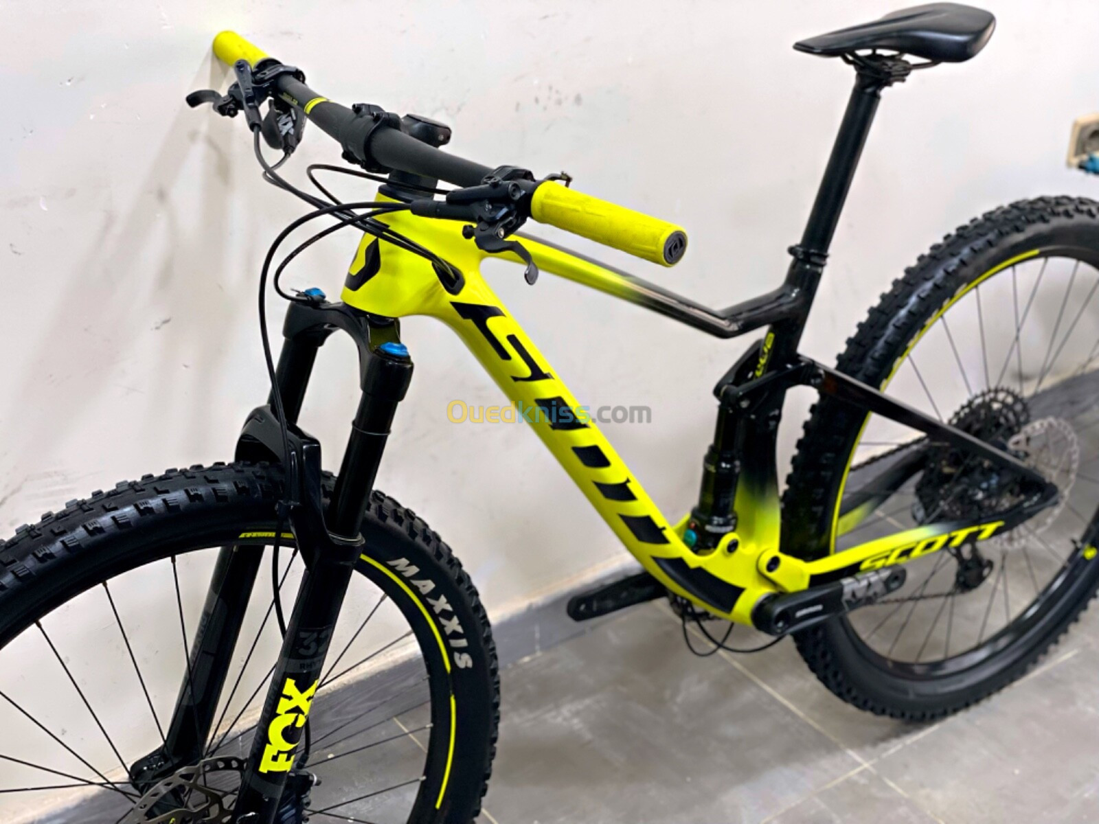 VTT SCOTT CARBON