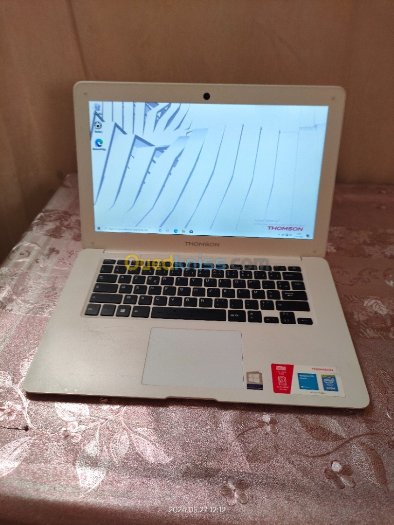 THOMSON ÉQUIVALENT CHROMEBOOK