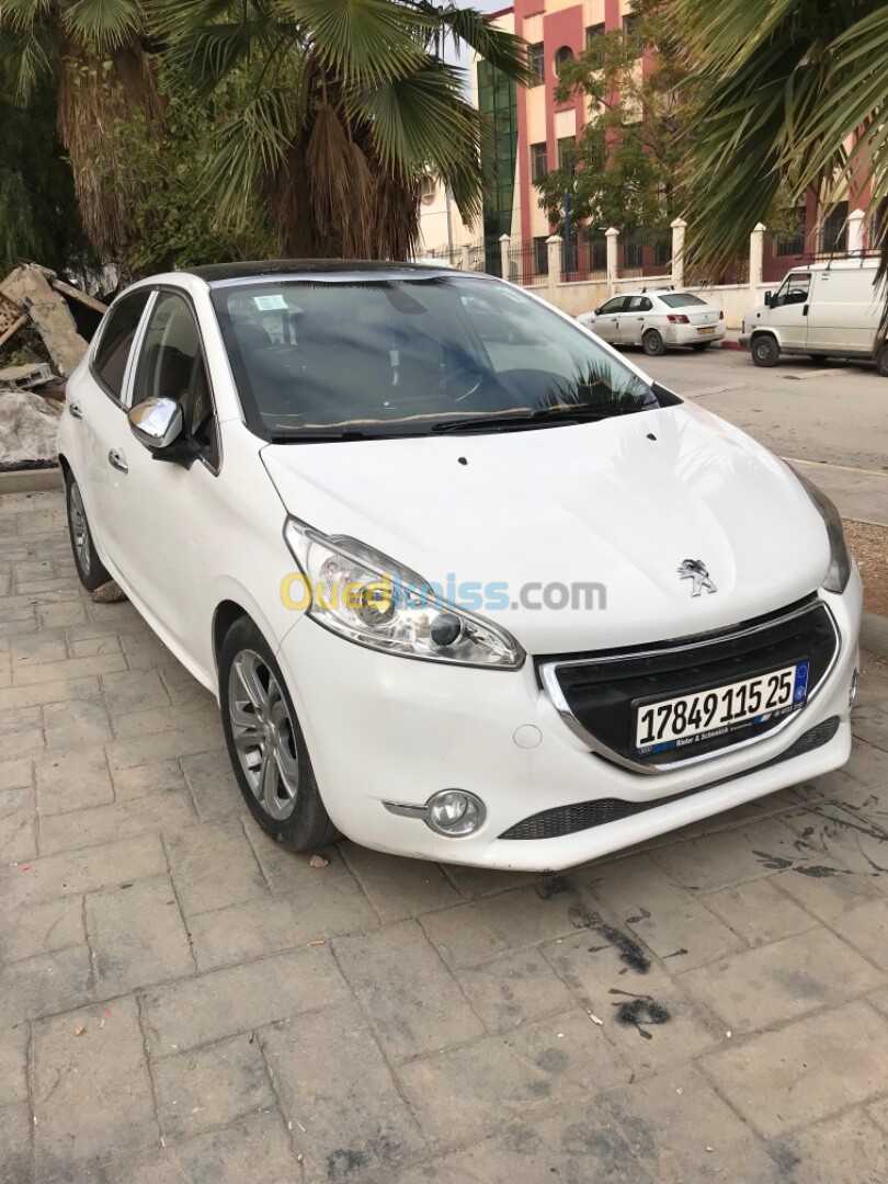 Peugeot 208 2015 208