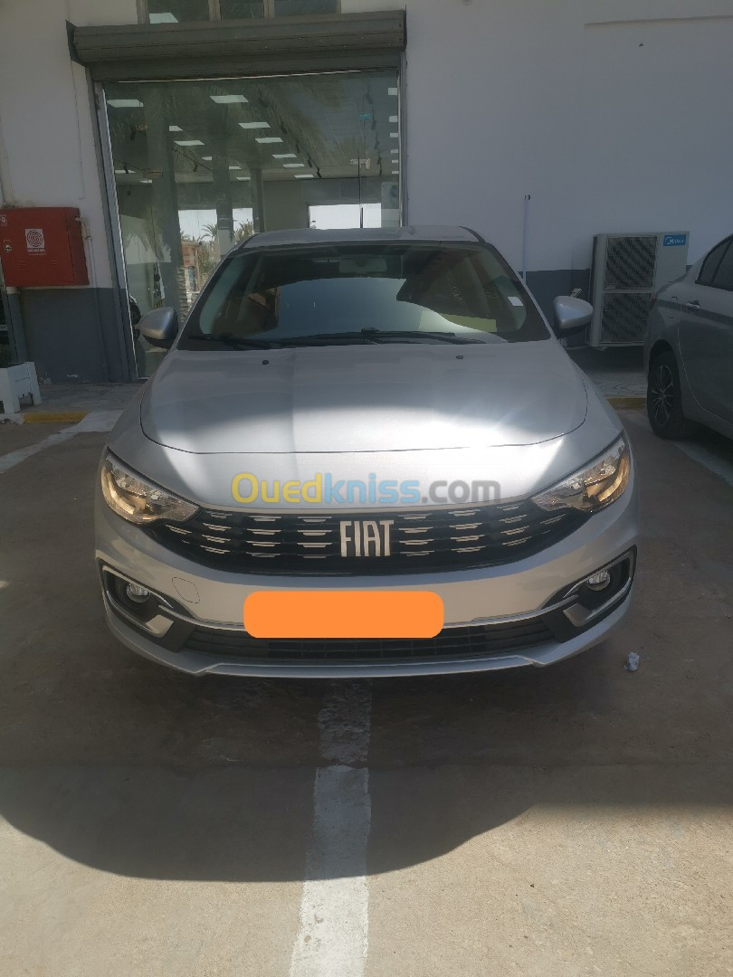 Fiat TIPO 2024 Life مفتاح