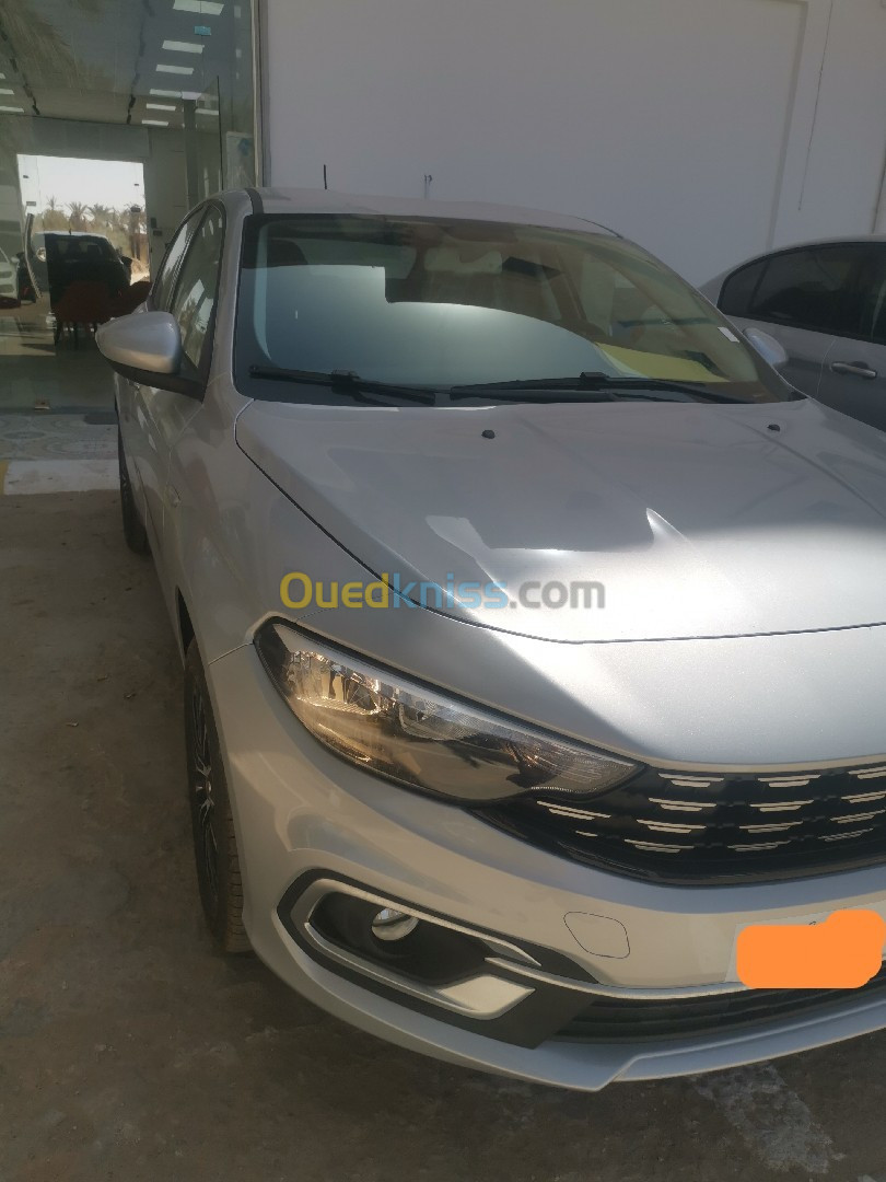 Fiat TIPO 2024 Life مفتاح