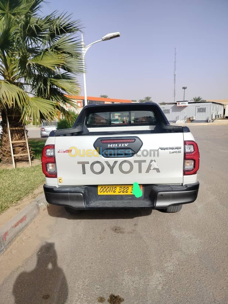 Toyota Hilux 2022 LEGEND SC 4x4