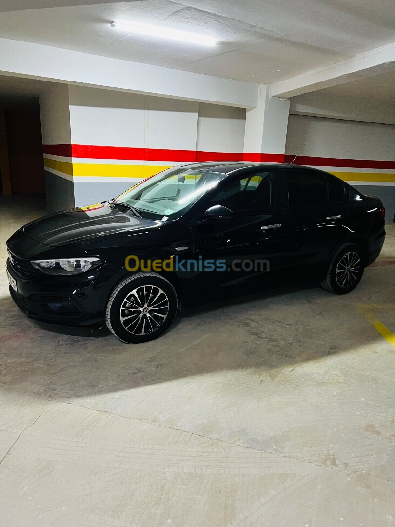 Fiat Tipo Sedan 2024 