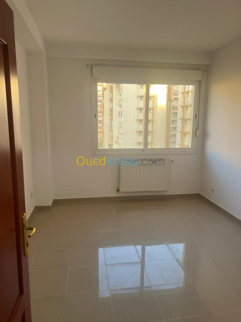 Location Appartement F3 Alger El achour