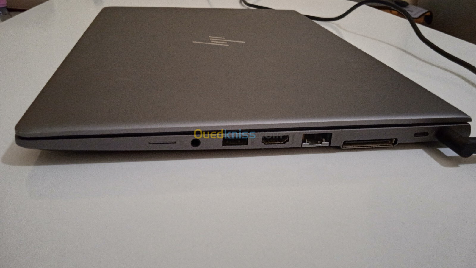 HP ZBOOK I5-8RAM-256SSD