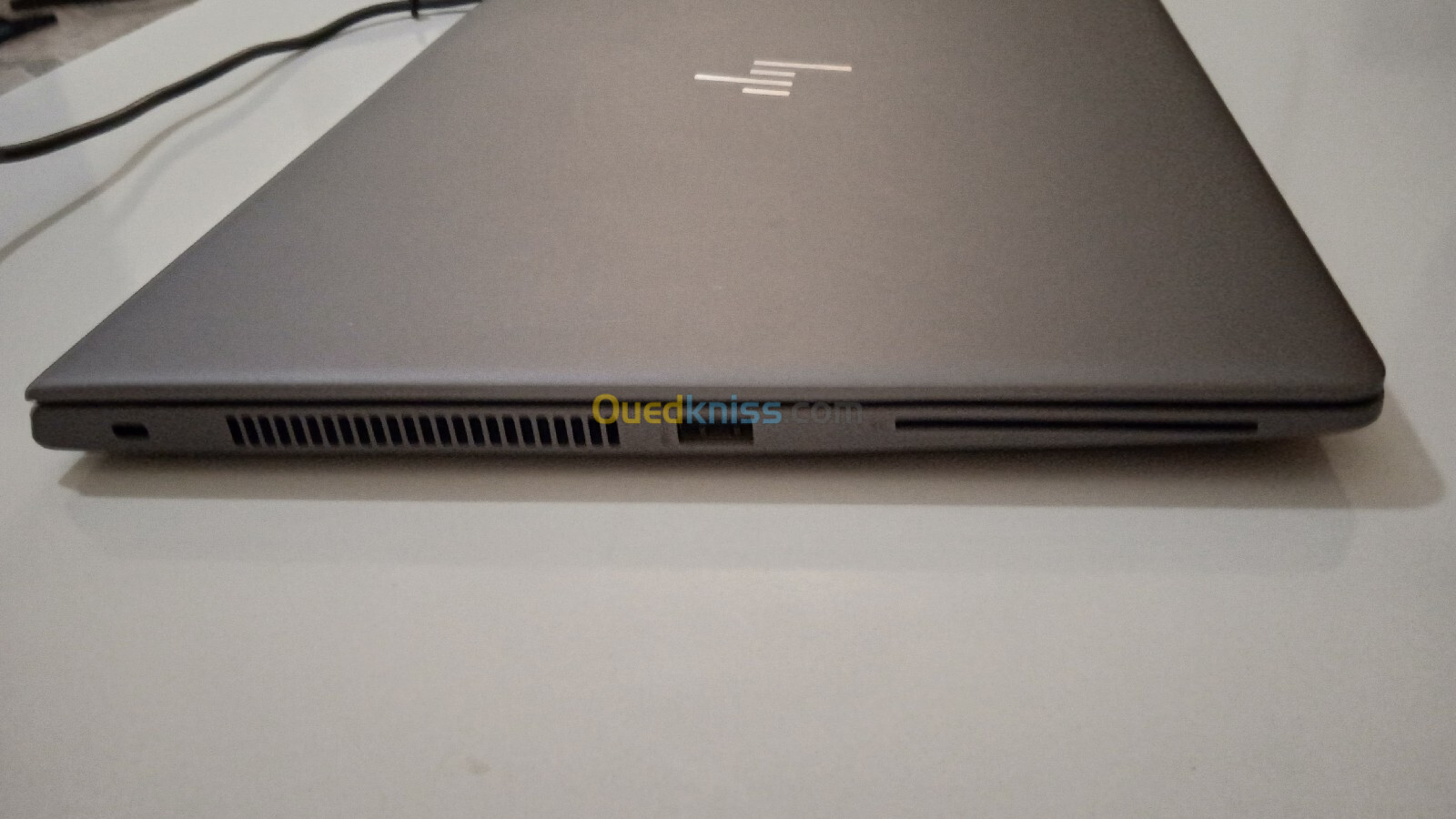 HP ZBOOK I5-8RAM-256SSD