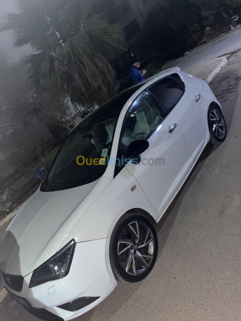 Seat Ibiza 2015 Black Line