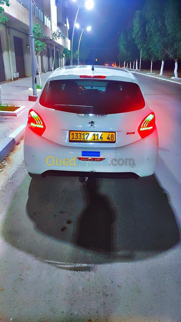 Peugeot 208 2014 Allure