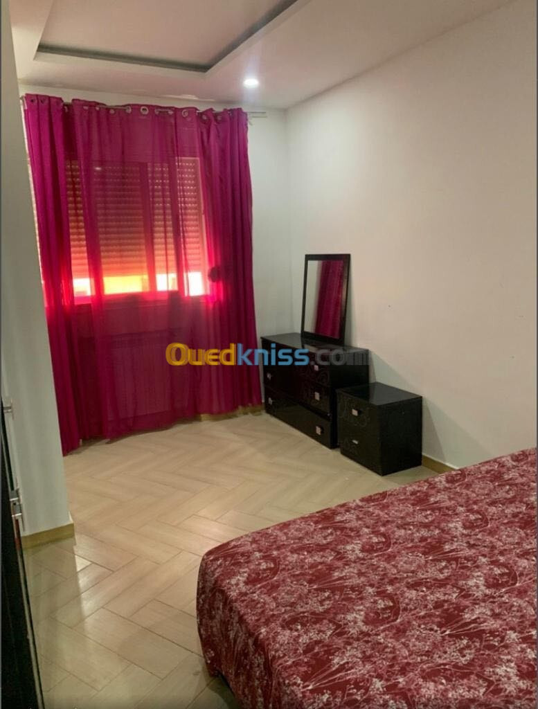 Location vacances Appartement F3 Alger Hydra