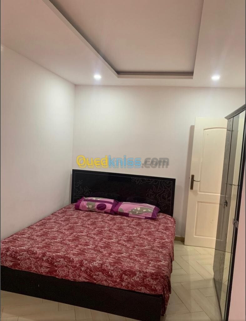 Location vacances Appartement F3 Alger Hydra