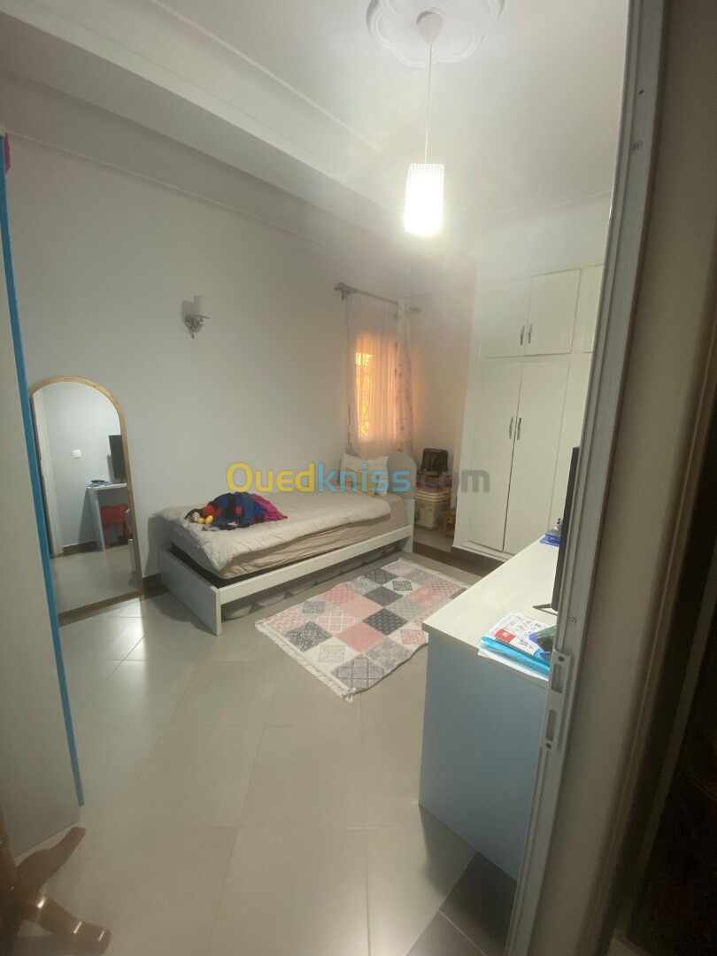 Vente Appartement F4 Alger Bouzareah