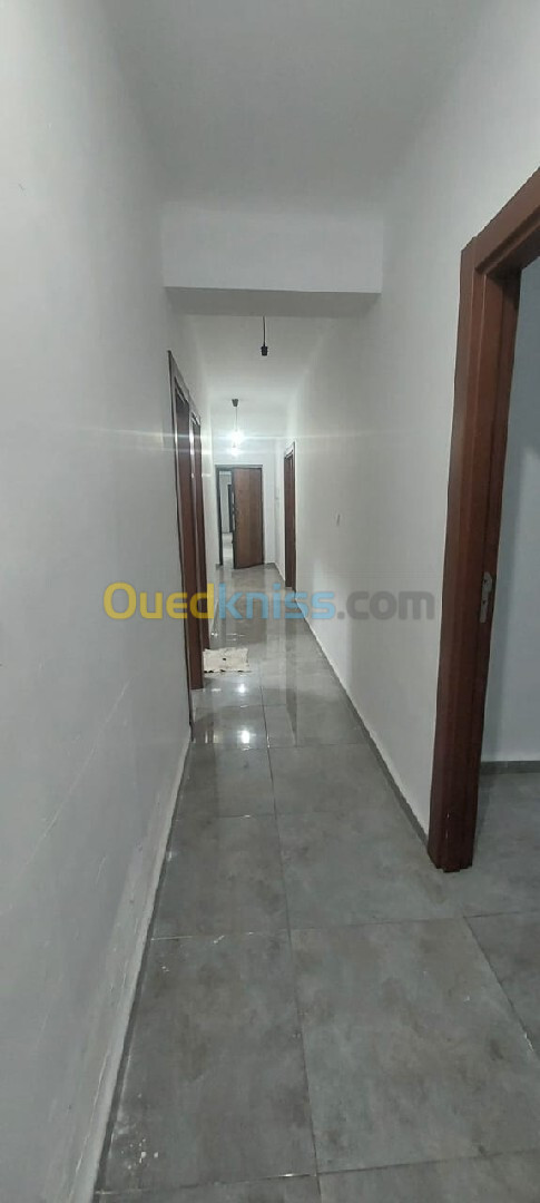 Location Appartement F4 Alger Mohammadia