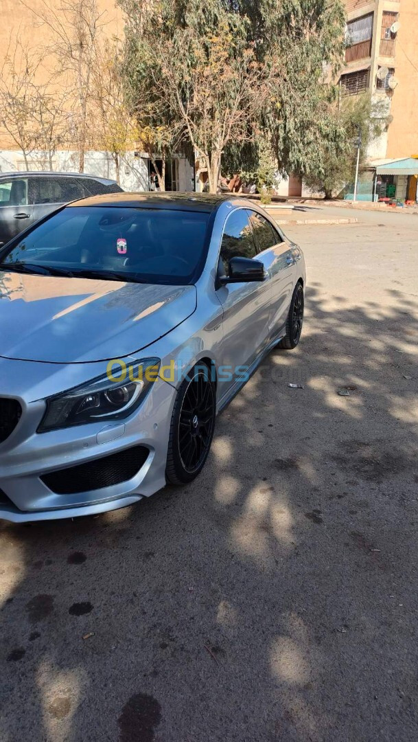 Mercedes CLA 2014 Coupé Exclusif + AMG 