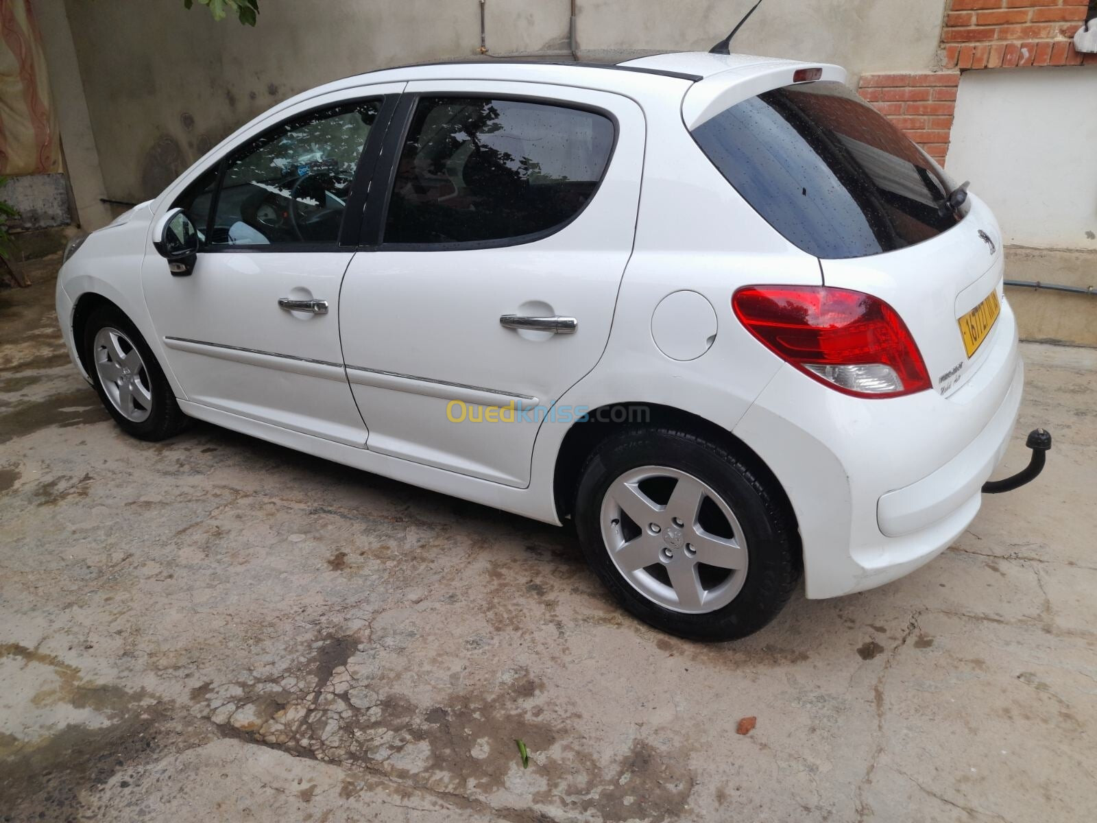 Peugeot 207 2011 