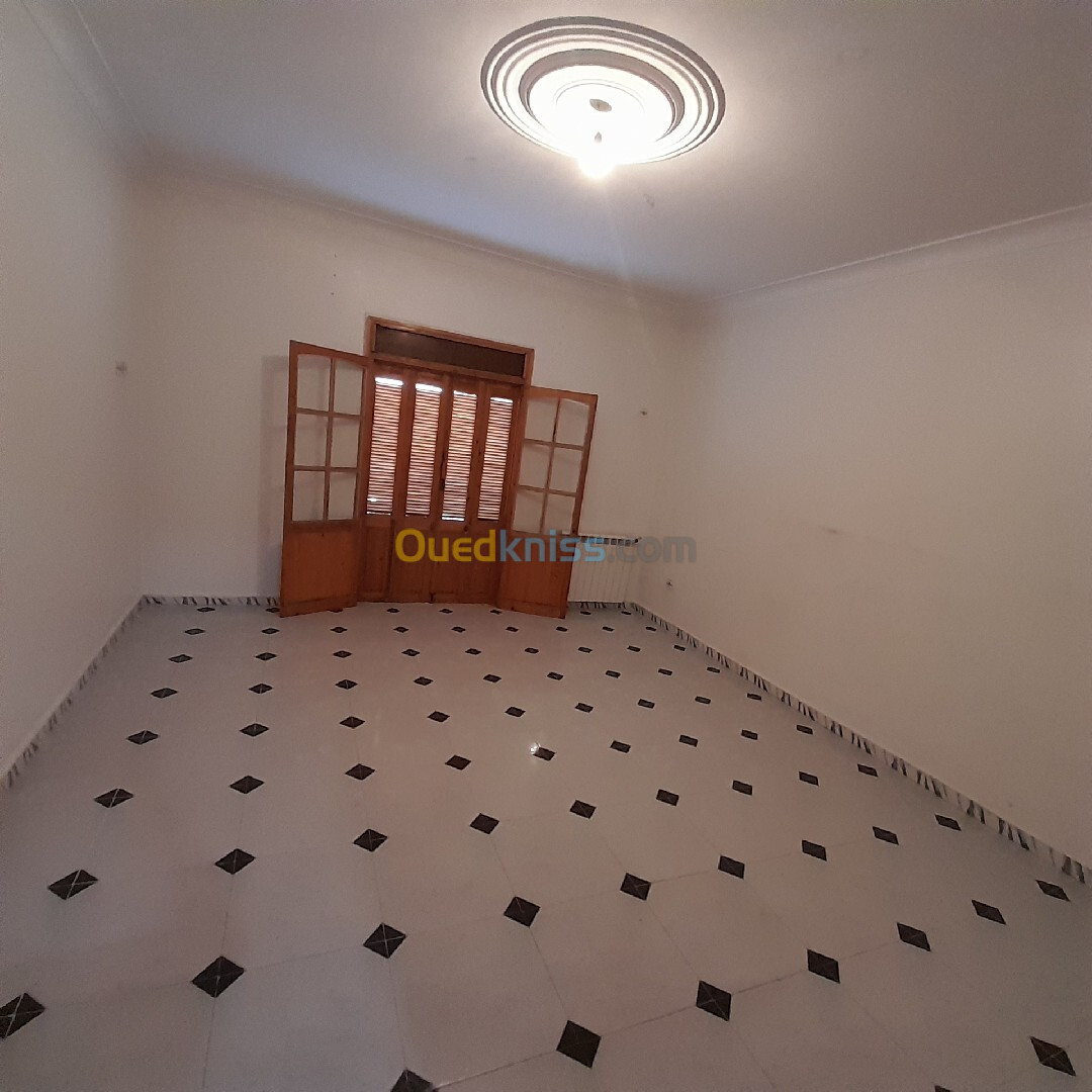 Location Appartement F2 Alger Baba hassen