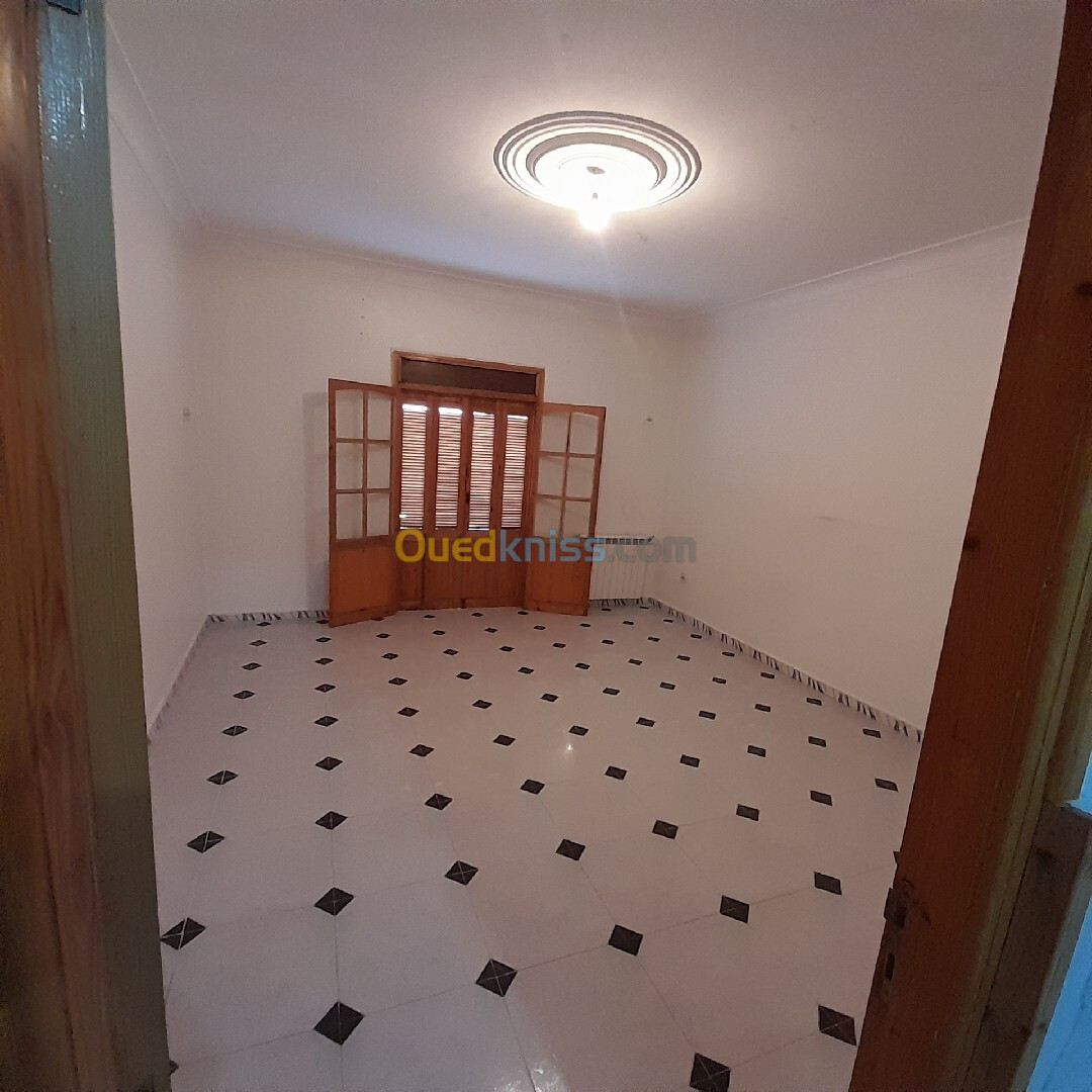 Location Appartement F2 Alger Baba hassen