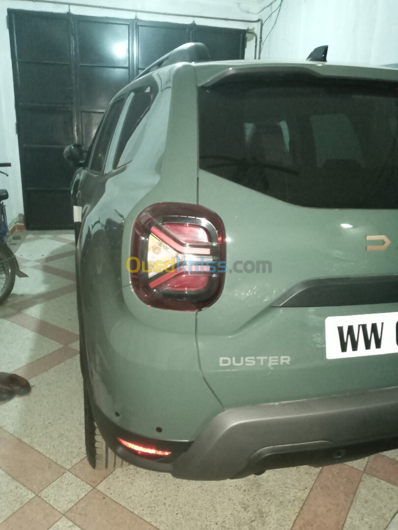 Dacia Duster 2023 Extrem golde