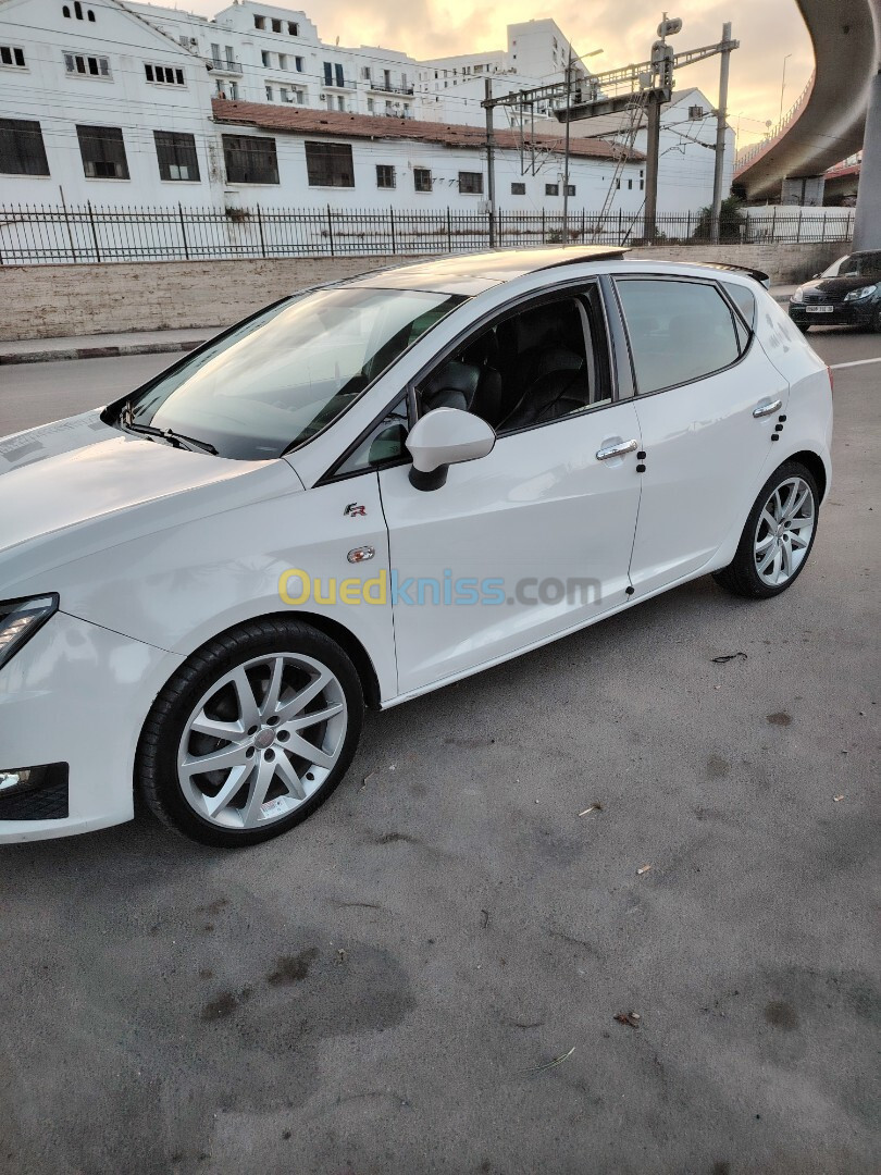 Seat Ibiza 2013 Fully +Toit ouvrant