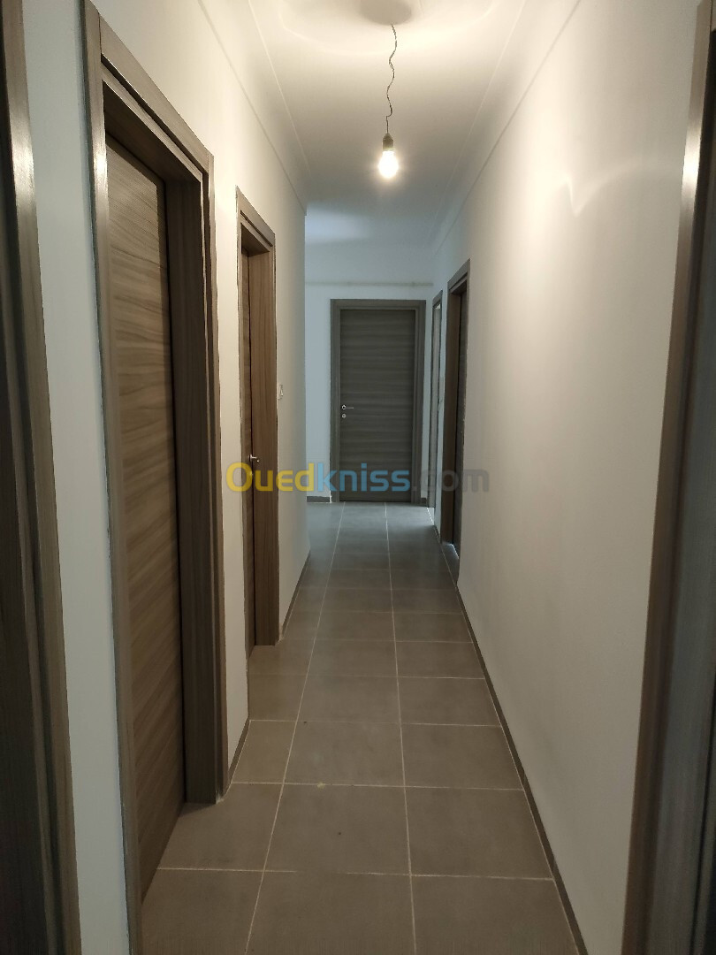 Location Appartement F4 Alger Ouled fayet