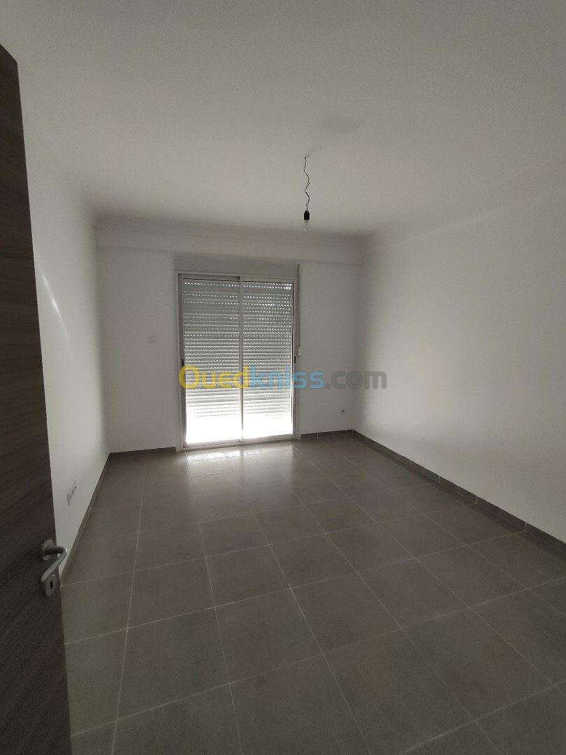 Location Appartement F4 Alger Ouled fayet