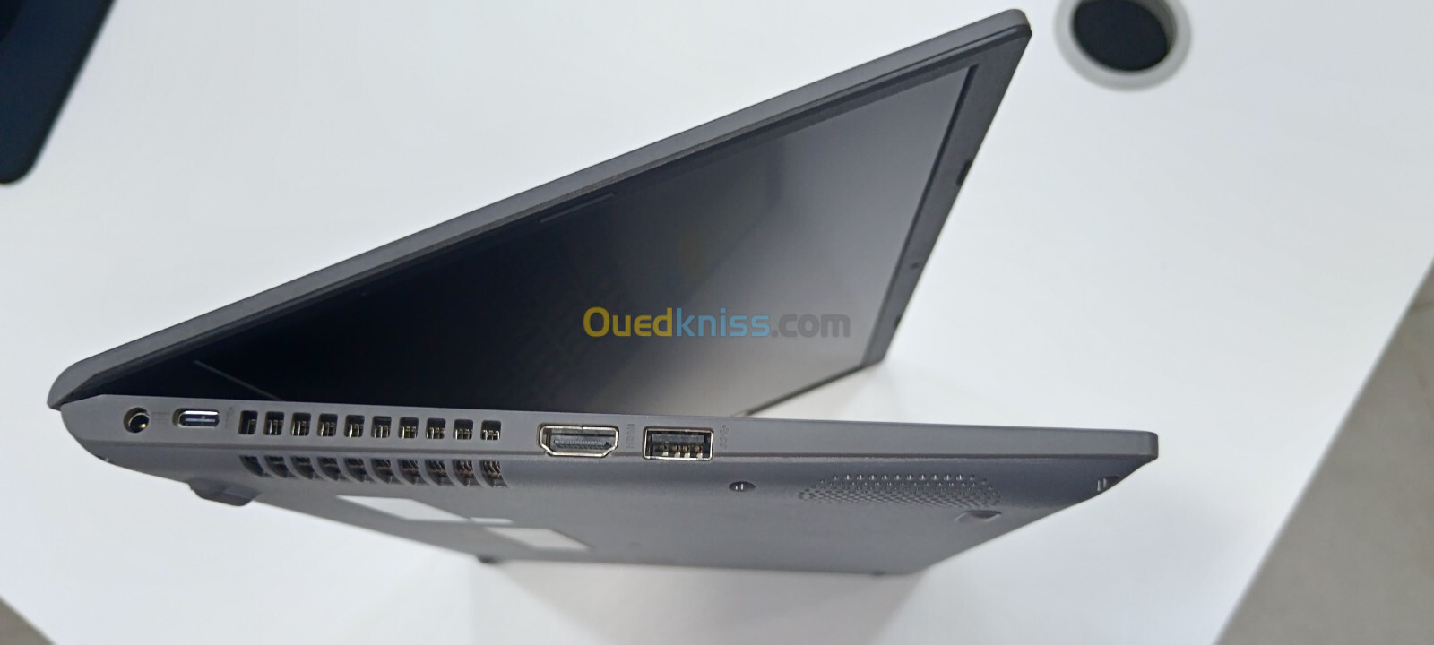 ASUS VIVOBOOK 