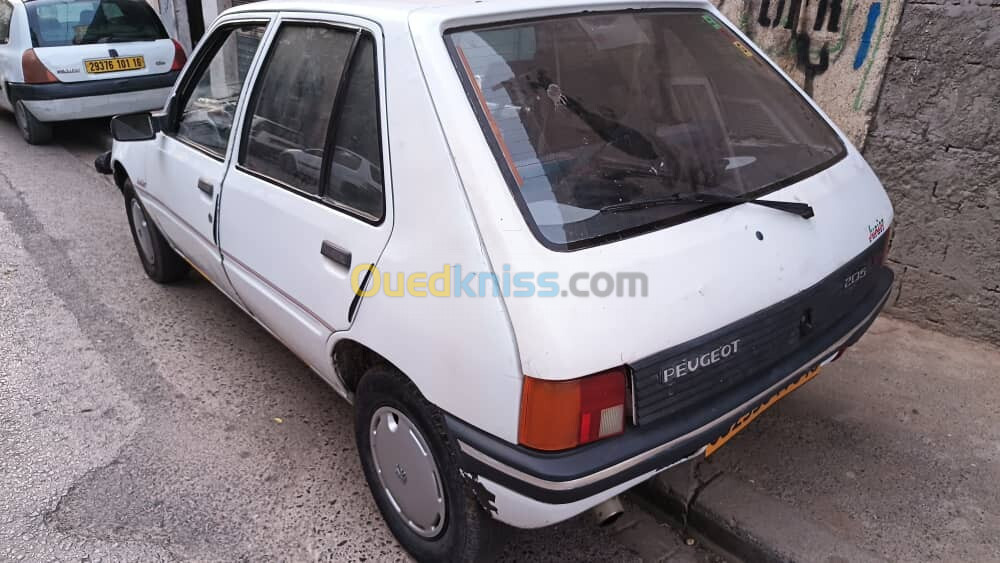 Peugeot 205 1990 Junior