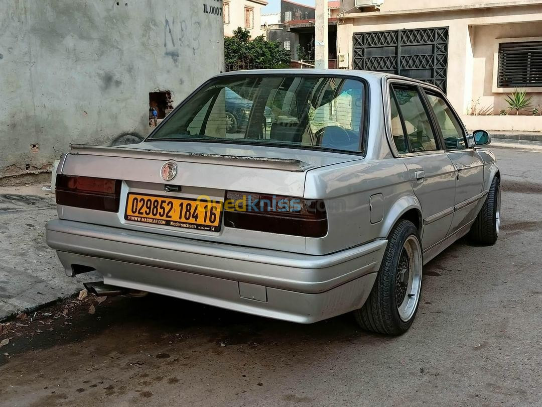BMW Série 3 1984 M Tech 2
