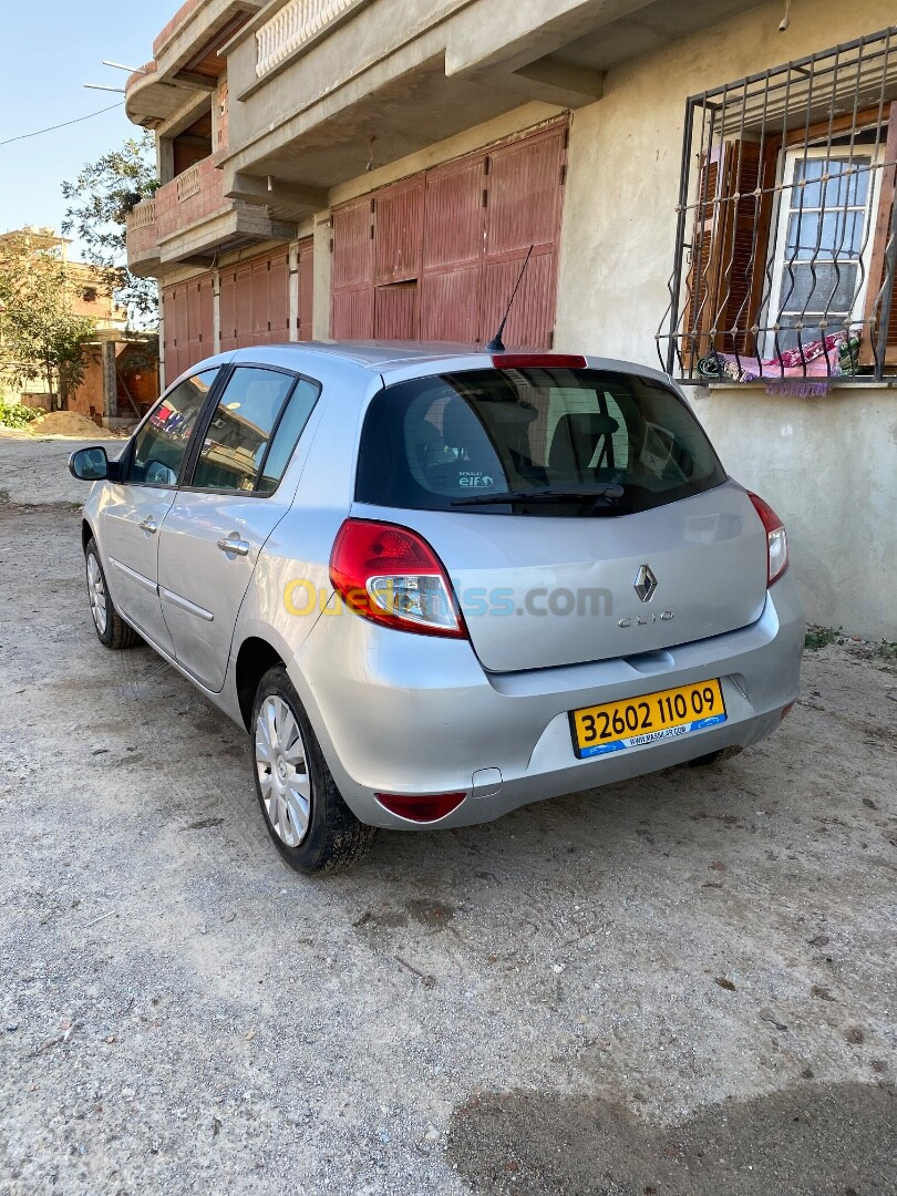 Renault Clio 3 2010 Exception