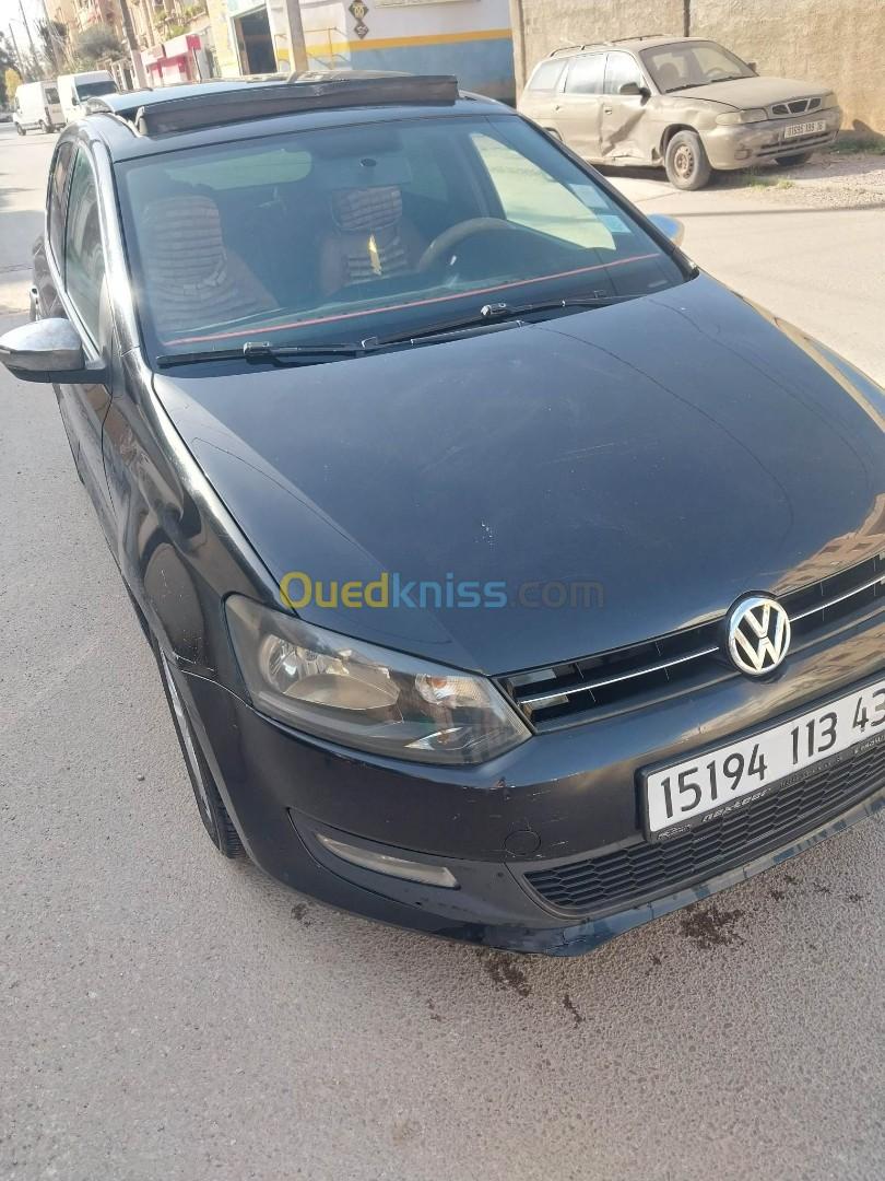 Volkswagen Polo 2013 Black