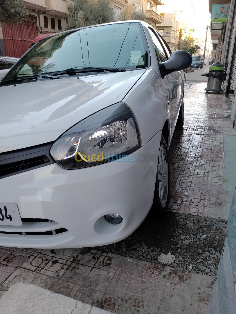 Renault Clio Campus 2015 Clio Campus