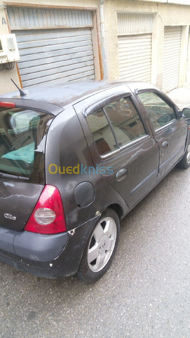 Renault Clio 2 2003 