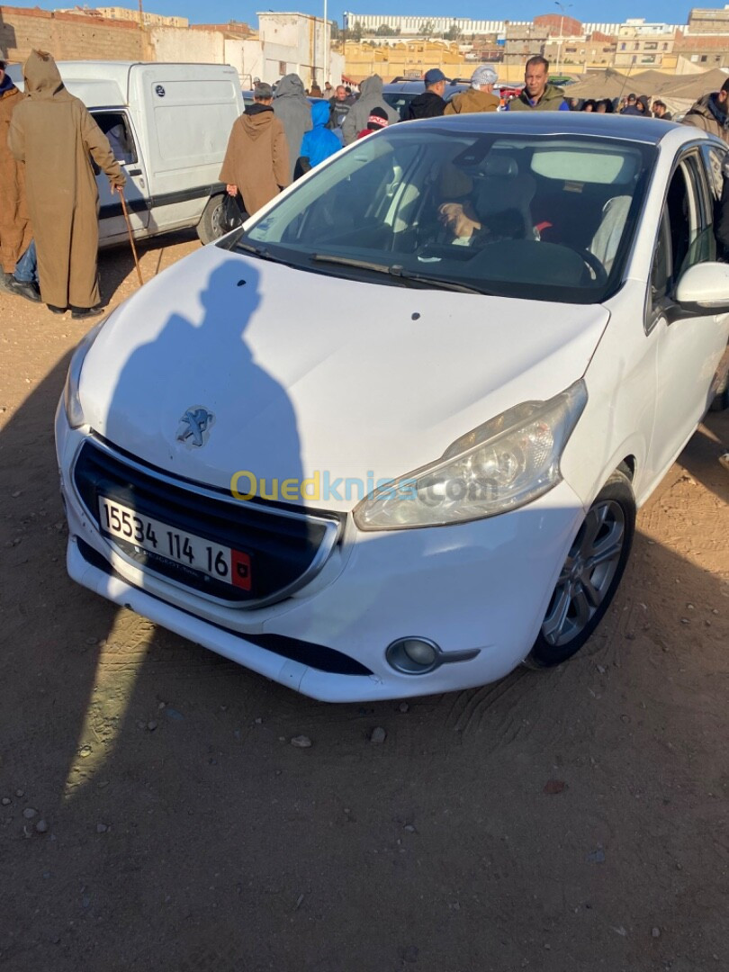 Peugeot 208 2014 208