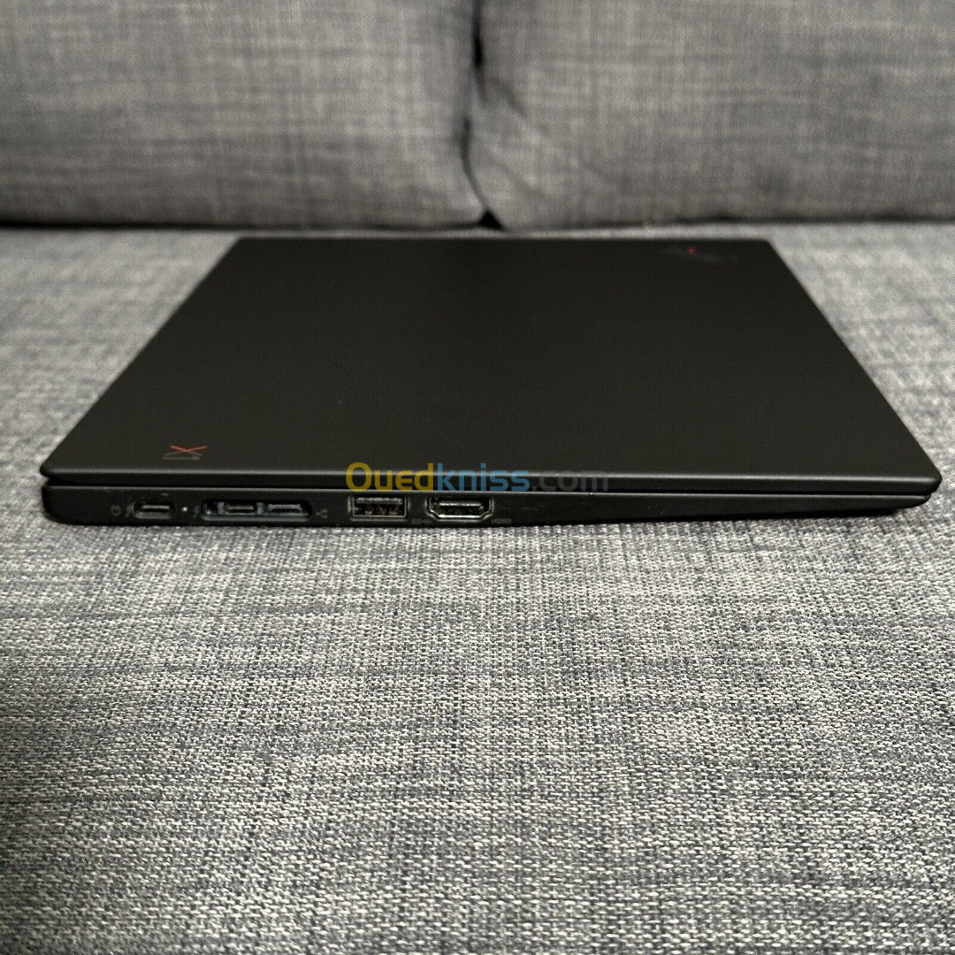 Lenovo Carbon X1 with HDR Dolby Vision