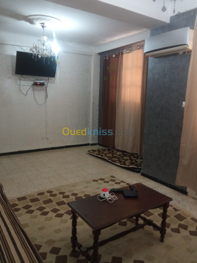 Location vacances Appartement F3 Tipaza Tipaza