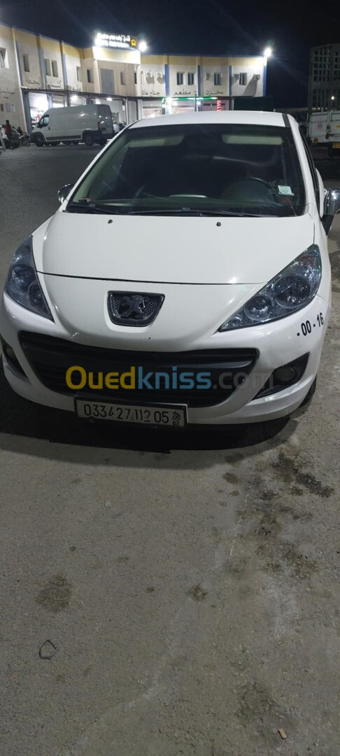 Peugeot 207 2012 Fennec