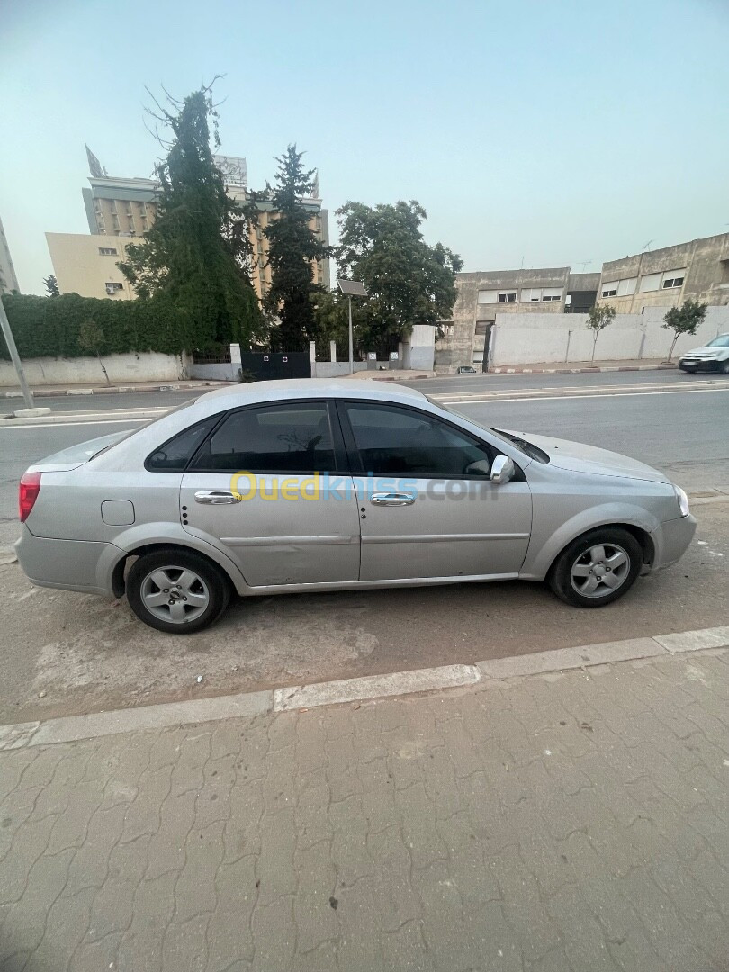 Chevrolet Optra 4 portes 2007 Optra 4 portes