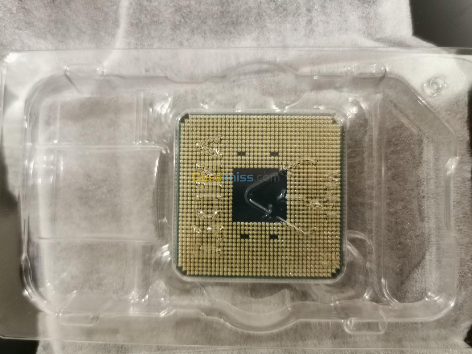 AMD RAYZEN 7 5700X