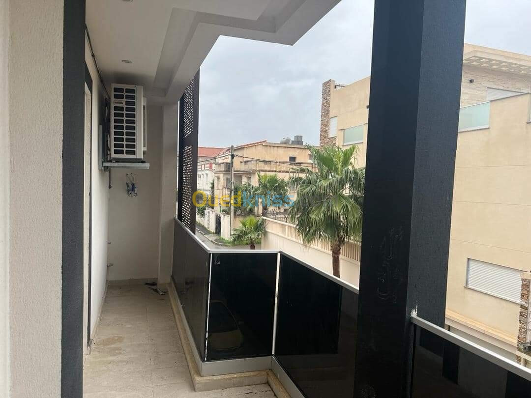 Vente Appartement F4 Alger Bordj el bahri