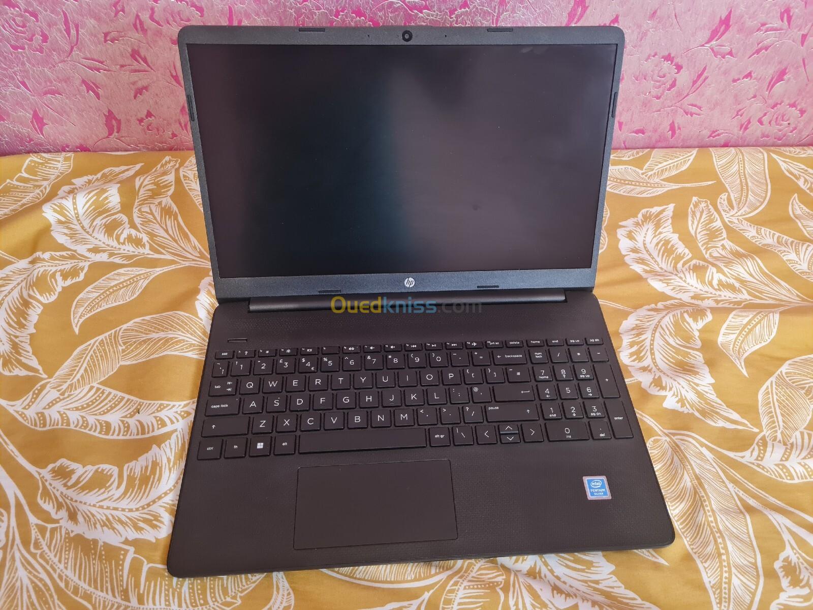 hp laptop 4g ram 128 g قادم من إنجلترا جديد