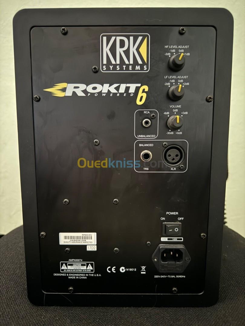 Monitoring Studio KRK rockit 6