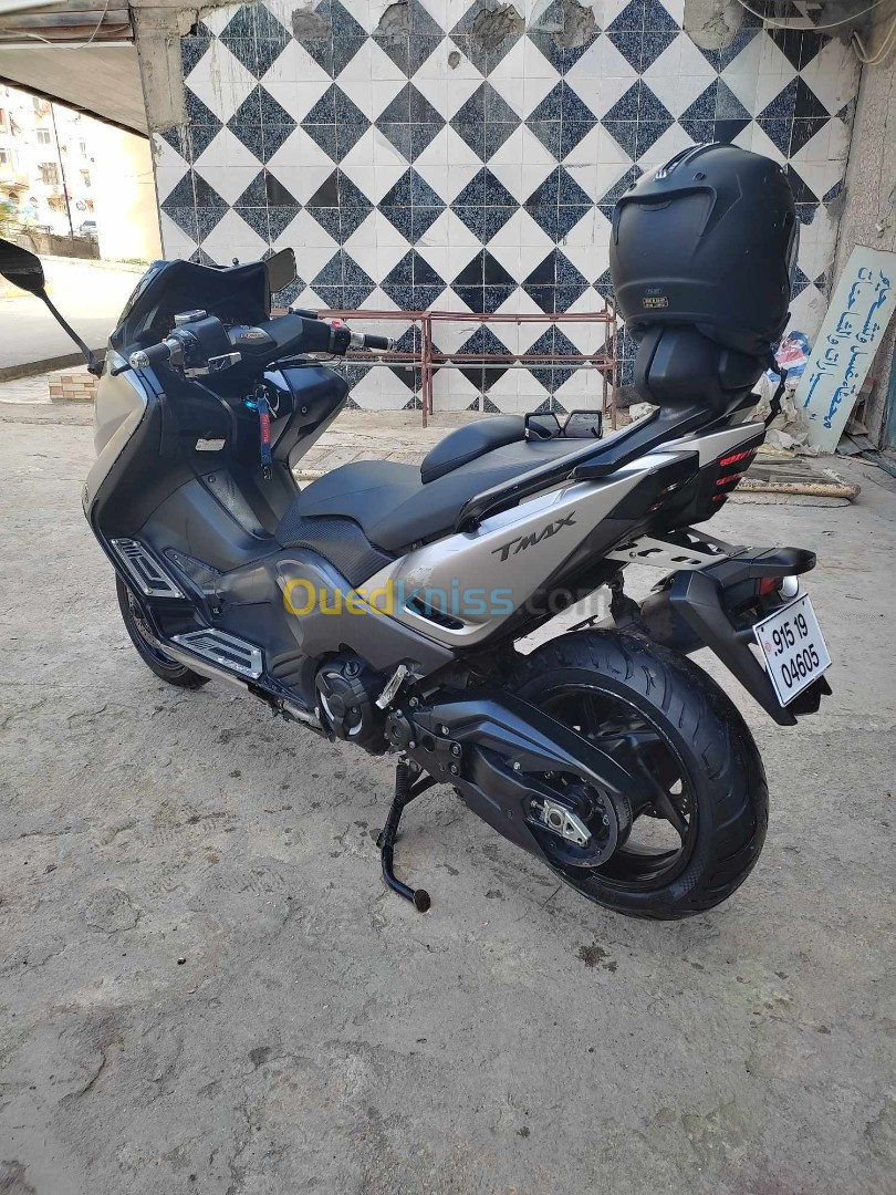 Yamaha T-max 530 2015