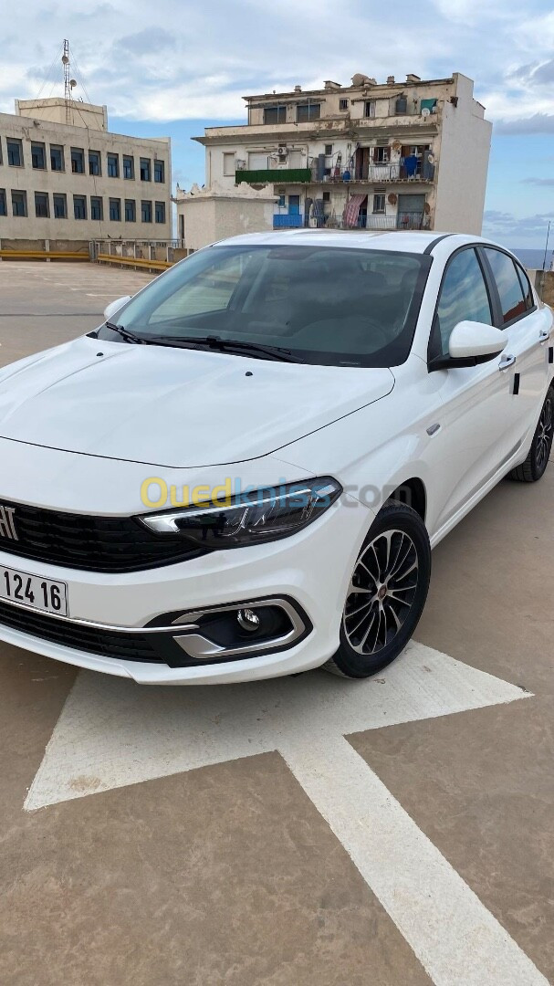 Fiat Tipo 2024 