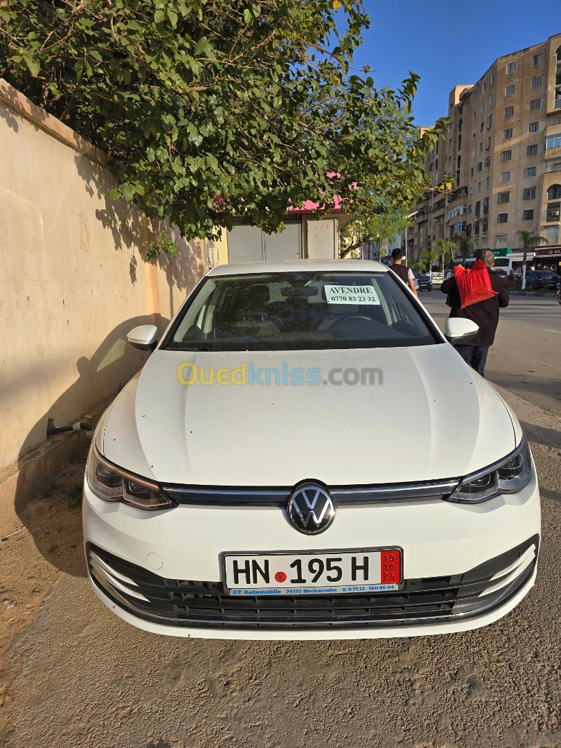 Volkswagen Golf 8 2022 Active