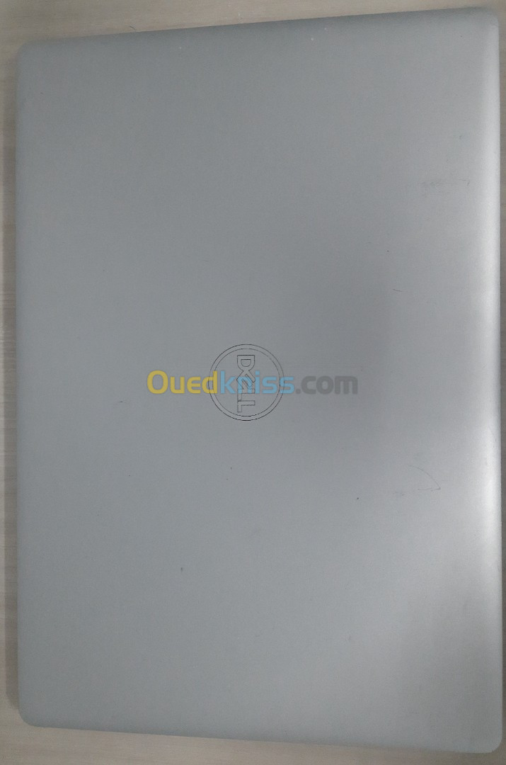 Dell Inspiron 15 3585