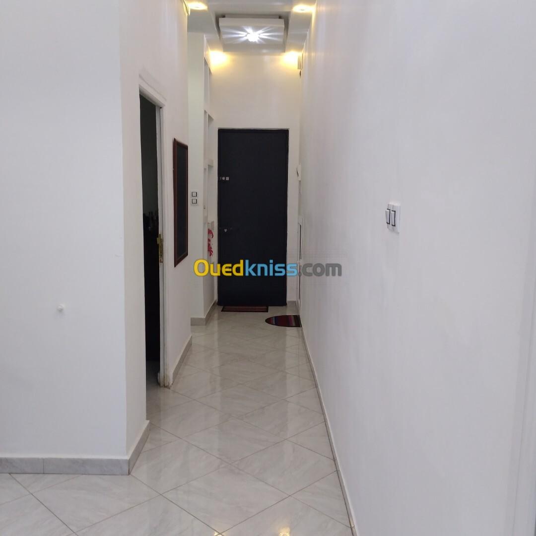 Location vacances Appartement F3 Oran Oran